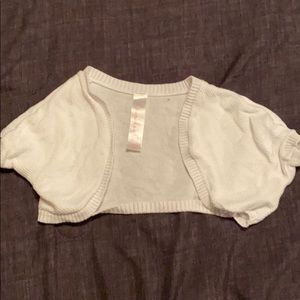 Tiny sweater to go over a dress 3t